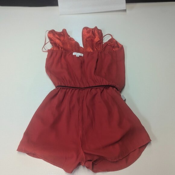 Socialite Size Small Red Satin Jumper - Picture 12 of 16